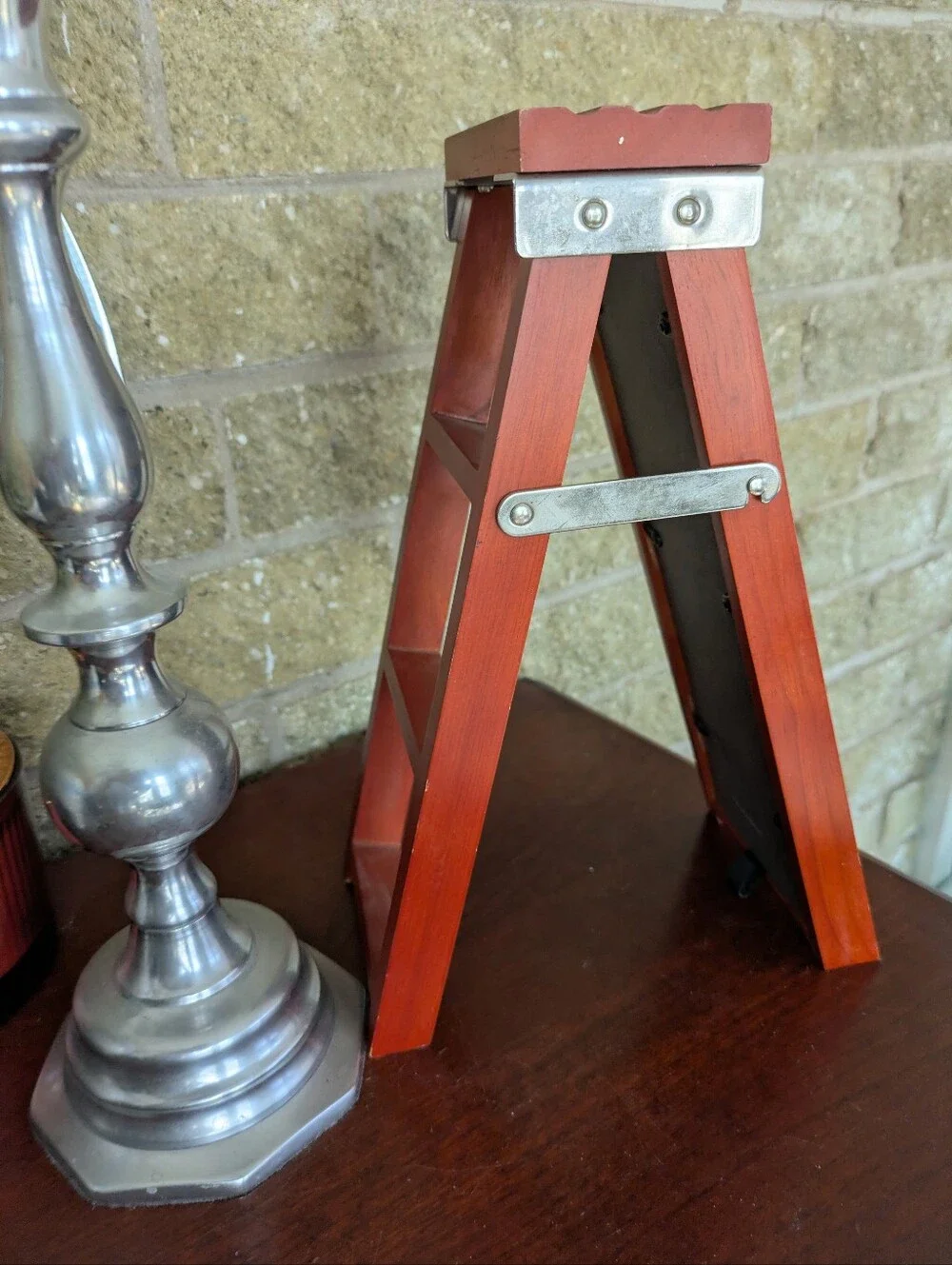 Hallmark Ladder Photo Frame - Picture 5 of 9